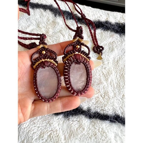 Maroon Hemp + Rose Quartz Necklace - Picture 3 of 3